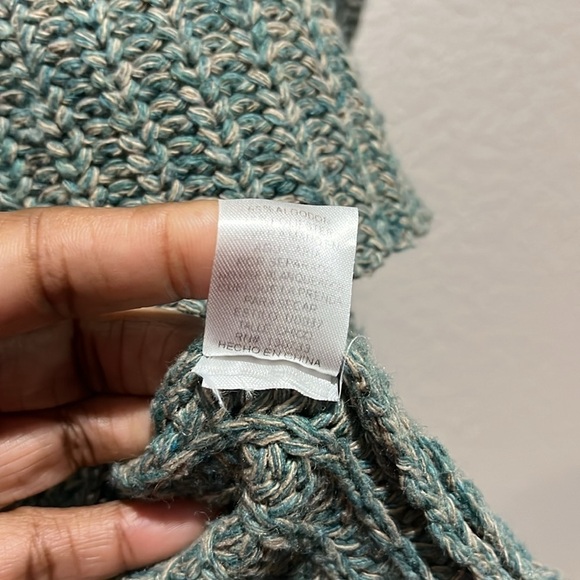 Umgee Womens Distressed Mockneck Sweater Long Sleeve Green Size Small Boho - Picture 7 of 10